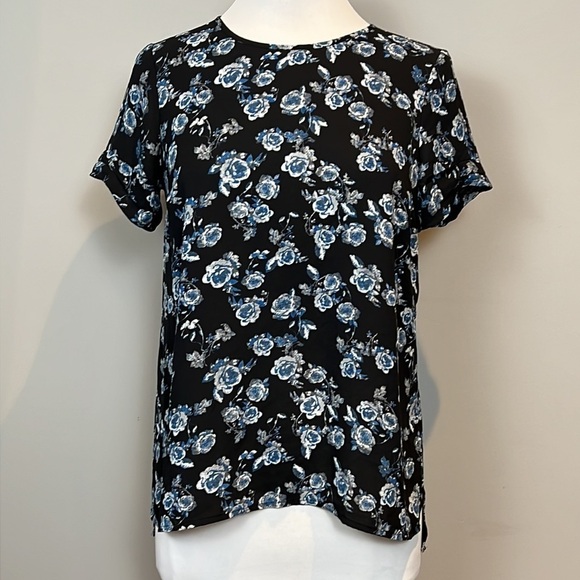 DANIEL Rainn Dr2 Short Pleated Sleeve Floral Print Popover Crewneck Blouse - Picture 2 of 6